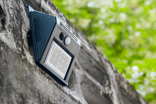 solar wall light
