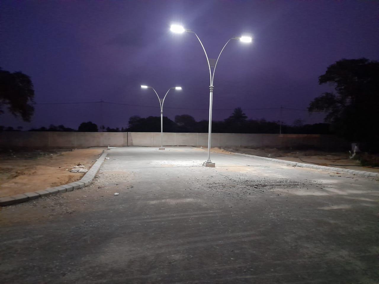 ALUMINIUM 240W SOLAR STREET LIGHT FL-803