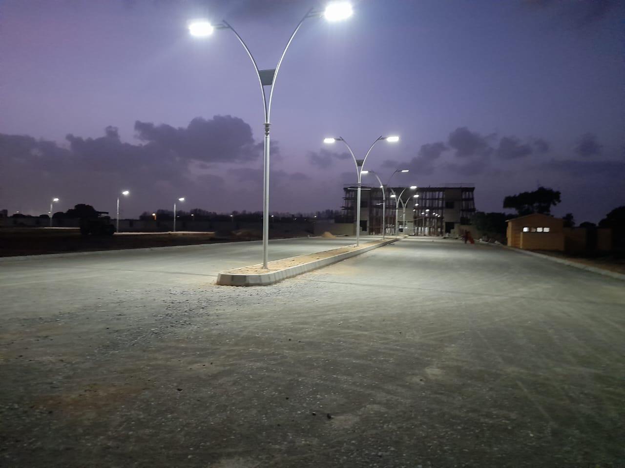 ALUMINIUM 240W SOLAR STREET LIGHT FL-803