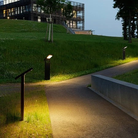 10W ADJUSTABLE SOLAR BOLLARD LIGHT