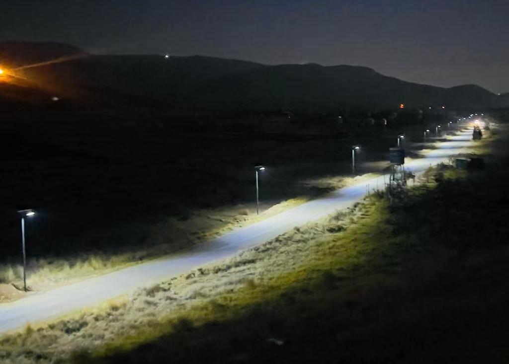 300W SOLAR STREET LIGHT