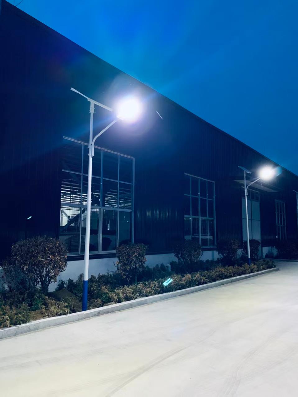 300W SOLAR STREET LIGHT