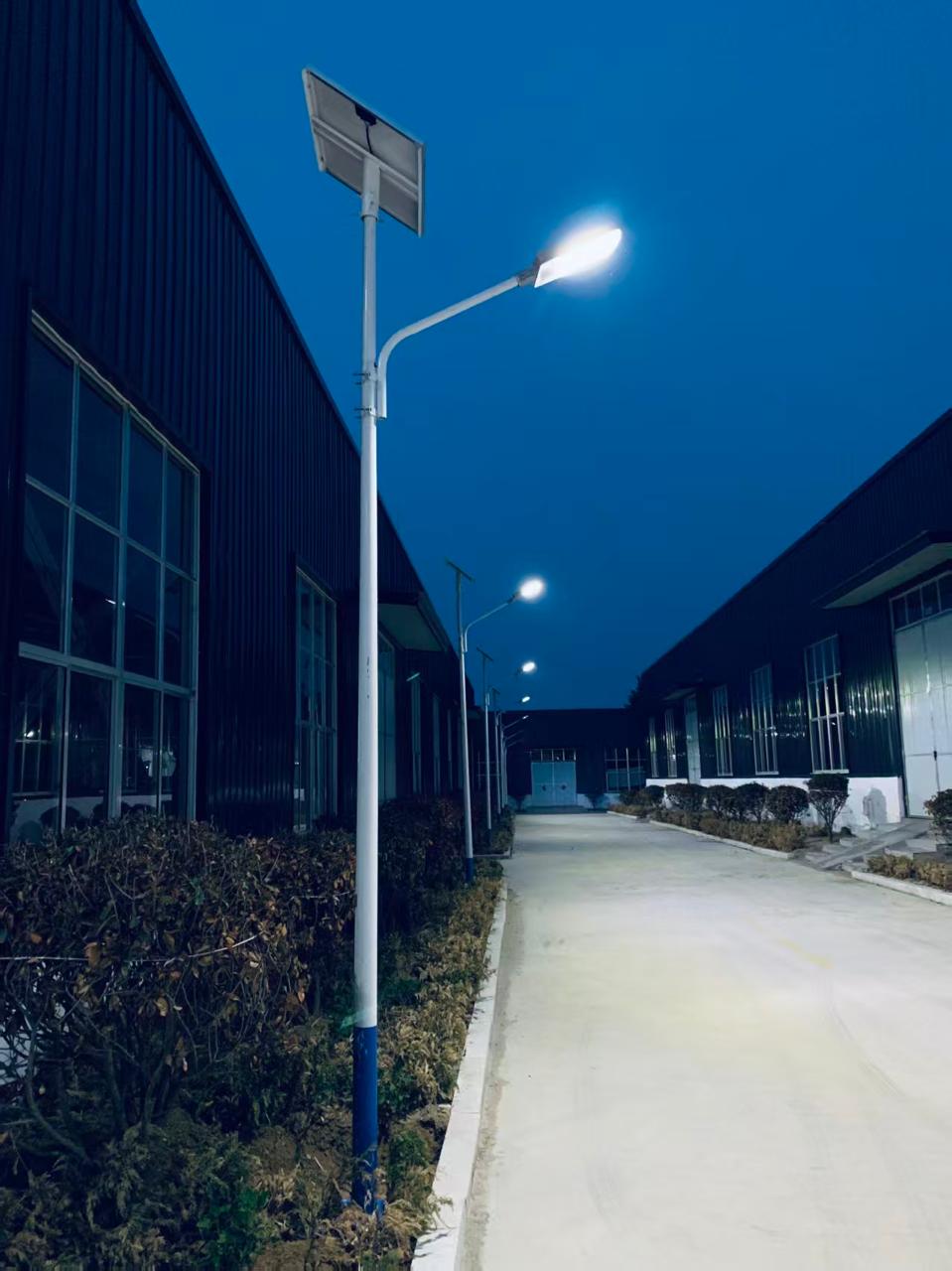 300W SOLAR STREET LIGHT